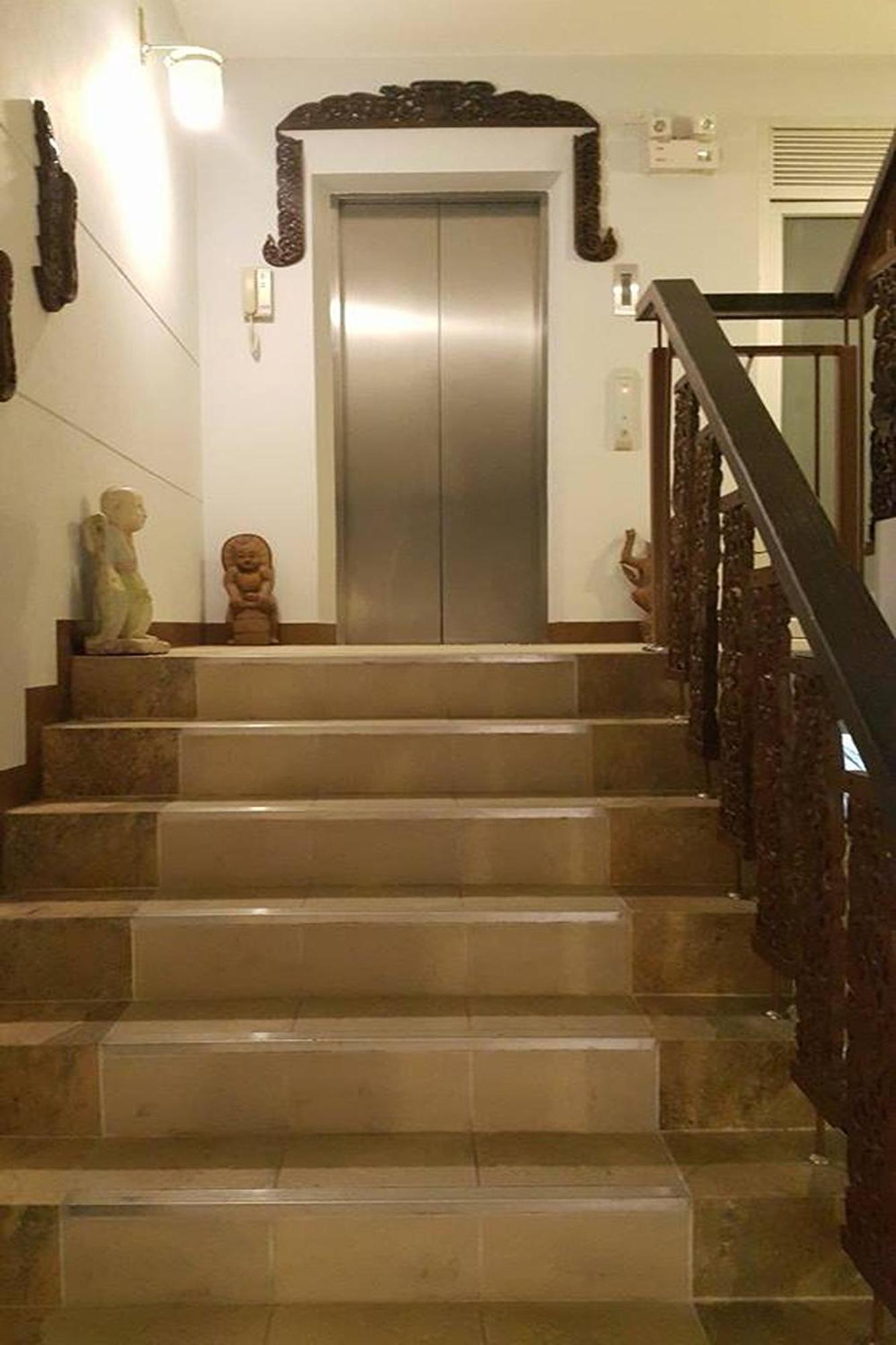 بيت شباب كيم آت مورلينج بانكوك المظهر الخارجي الصورة